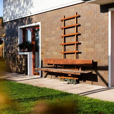 Guest house Apartma Daisy